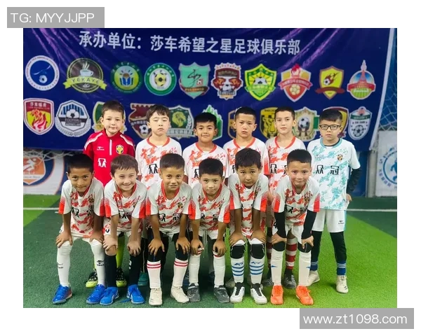 人大三高足球明星的成长之路与校园生活的精彩瞬间